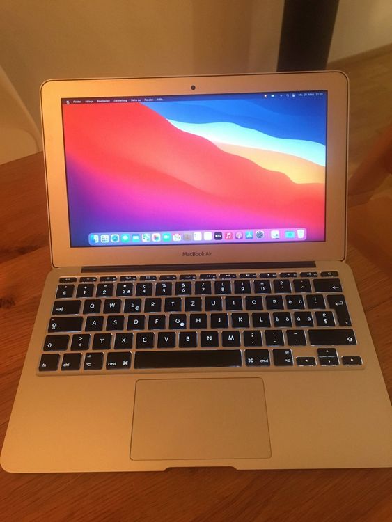 MacOS Big Sur Hard Laptop MacBook Air (11 inch Early 2014) (MD711J/B