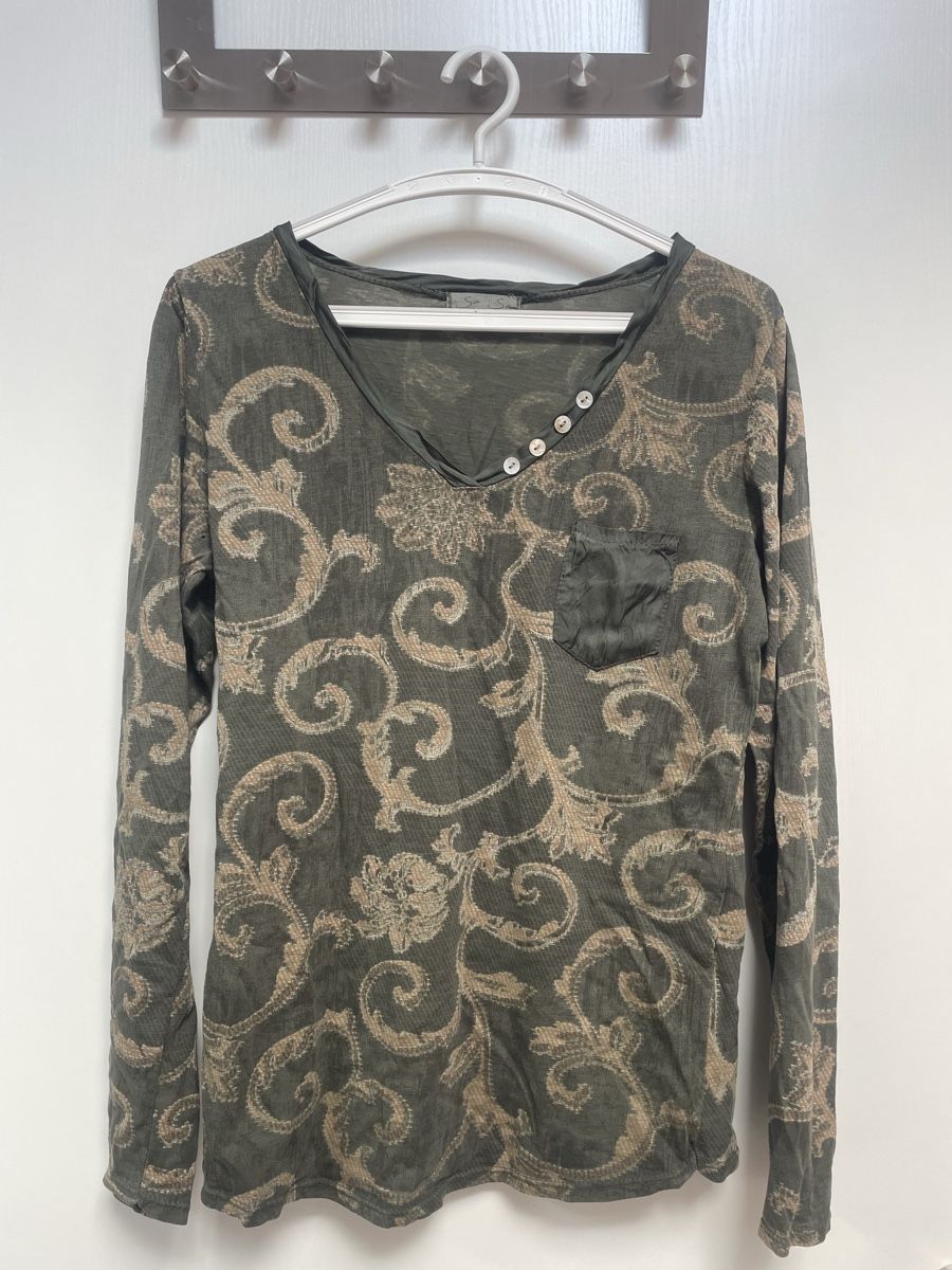 Top: Pull à motifs – Usato da Corgémont venduto da Leane.Z