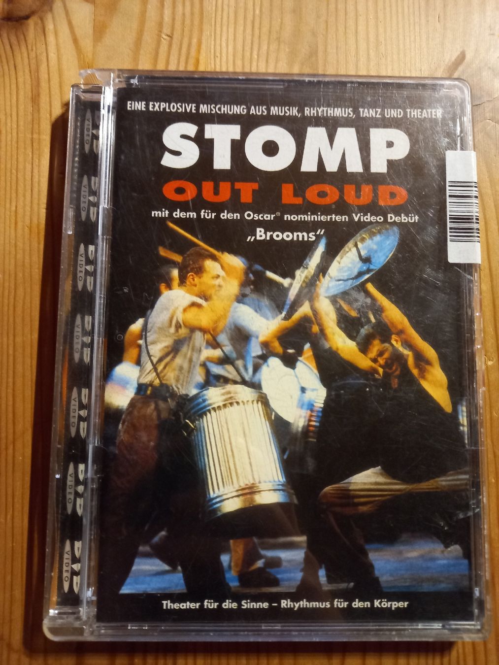 Tutti i DVDs: Stomp Out Loud DVD – Nuovo (secondo la descrizione) da Langenthal venduto da noa_9wcy