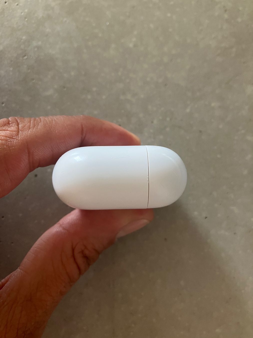 Apple Cuffie: Apple AirPods 3 Case – Usato da Lausanne venduto da mr.v 8