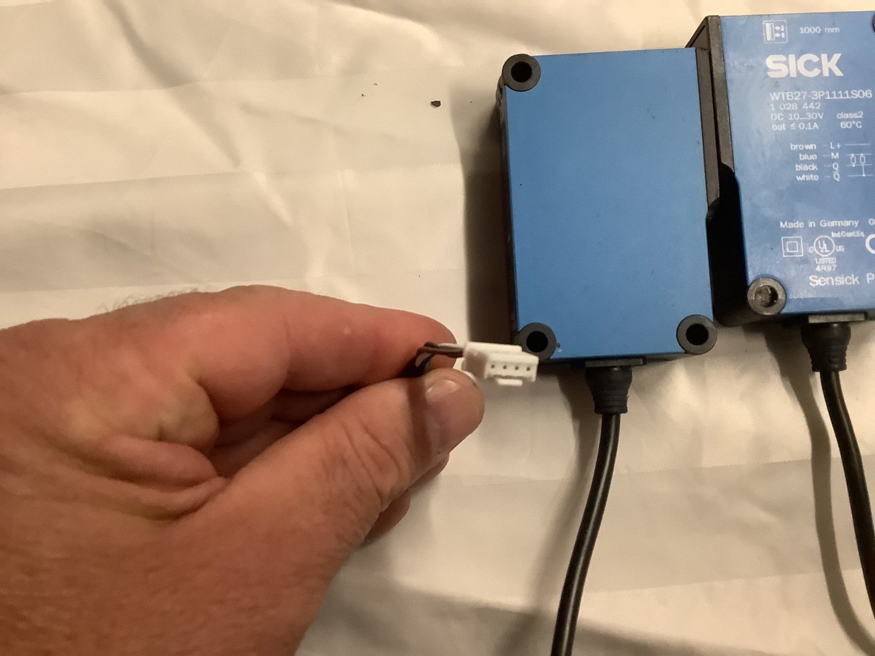 Elektronikbauteile: SICK LICHTSCHRANKEN  WTB27-3P1161S06 optisch – Gebraucht aus Glarus von Mdelphi