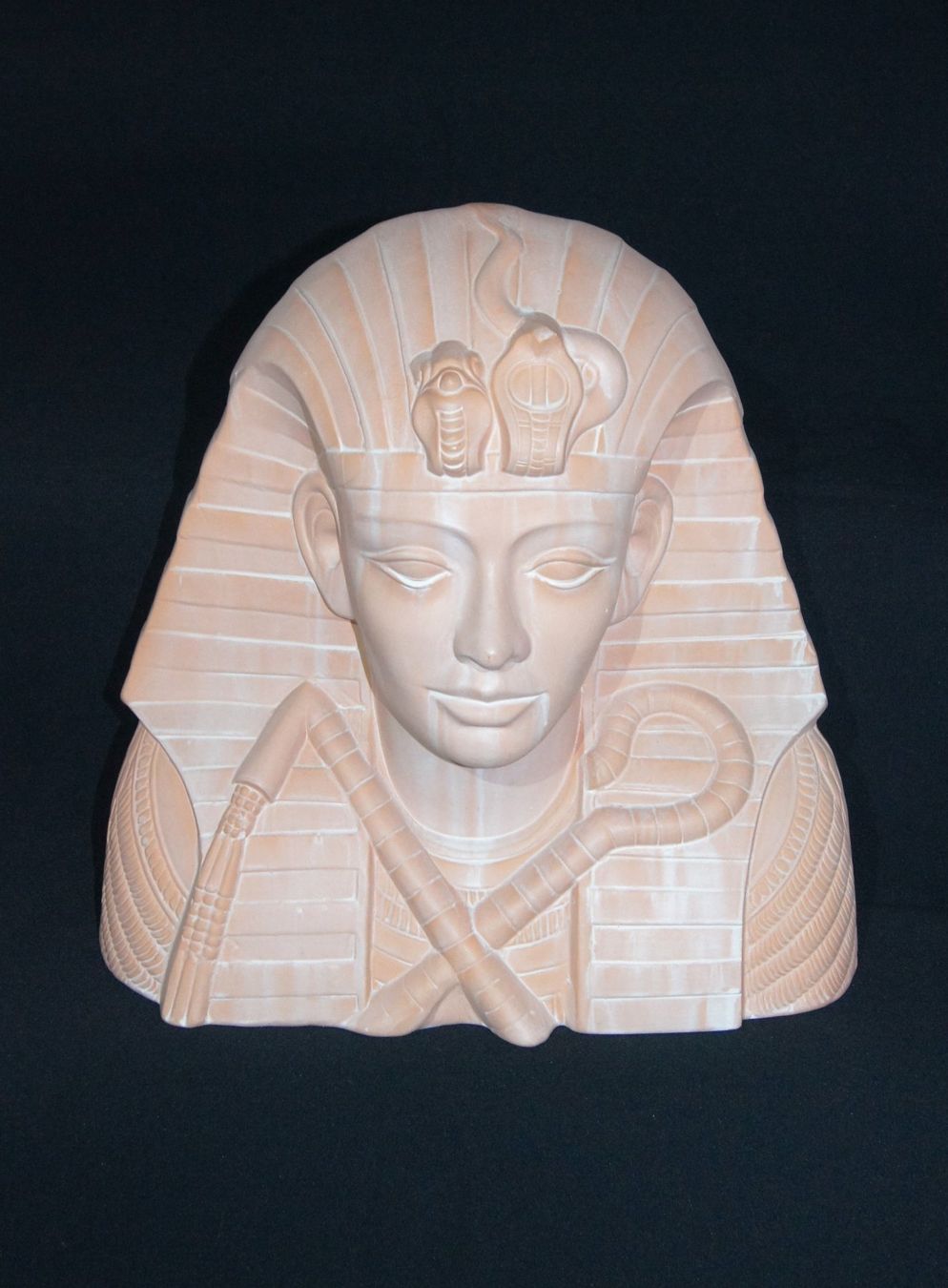 Sculture & Statue: Eindrucksvolle, lebensgrosse Pharao-Büste – Usato da Geroldswil venduto da ARTEFACTO