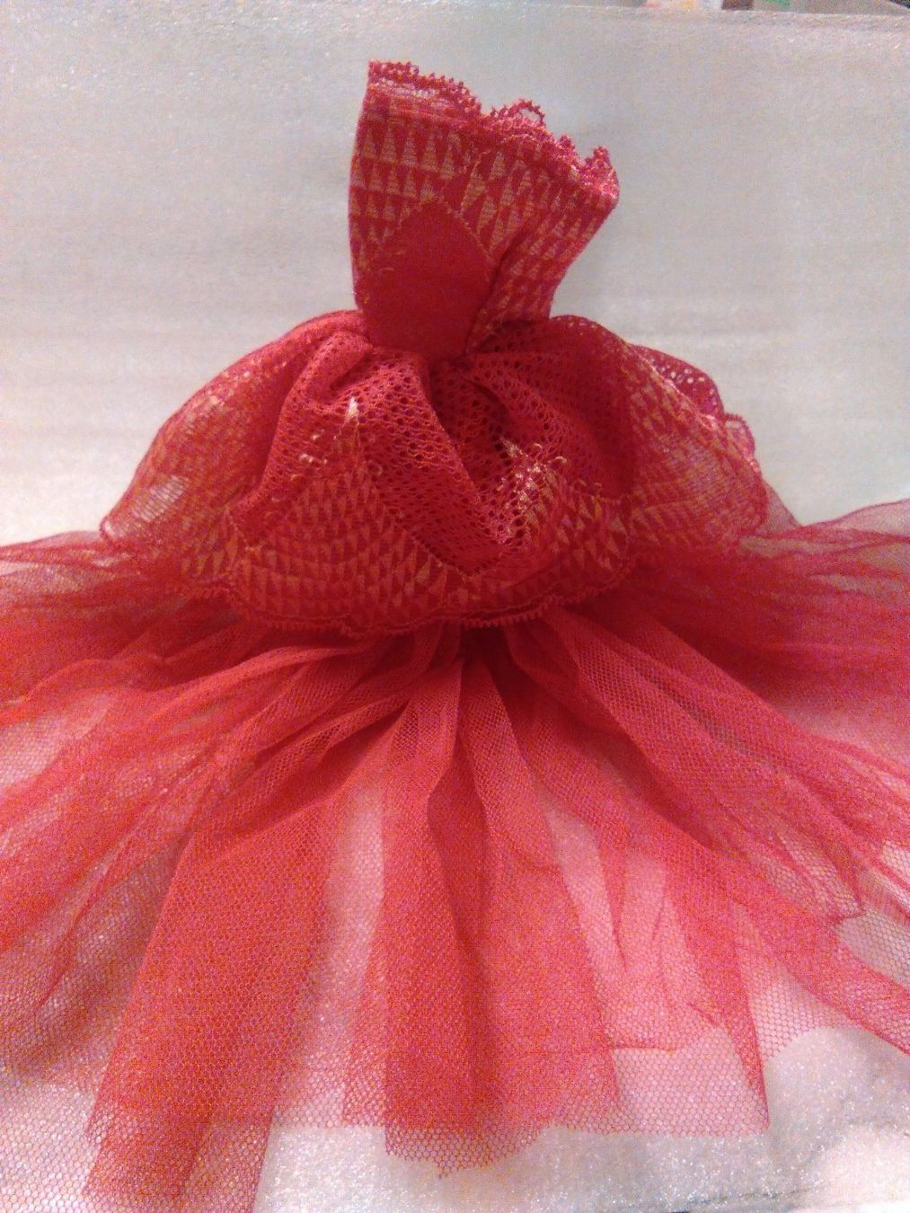 Bambole: BARBIE ABEND KLEID;ROT FARBE – Nuovo (secondo la descrizione) da Basel venduto da bijoutrie_4 4