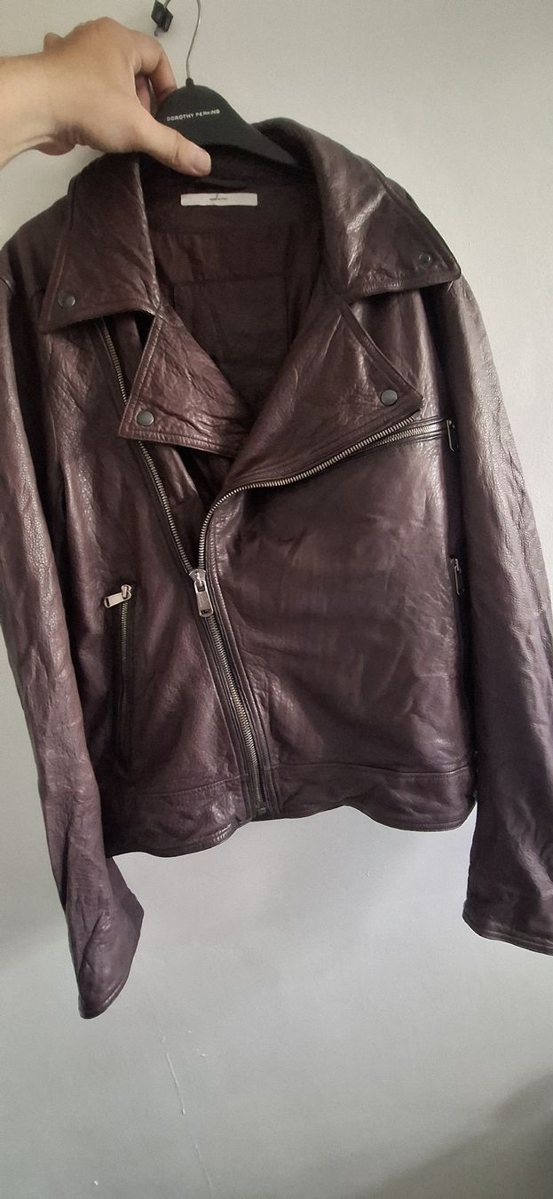 Saint Laurent Jacken: ysl leather jacket size 48 women's – Gebraucht aus Wallisellen von joe_w8ns
