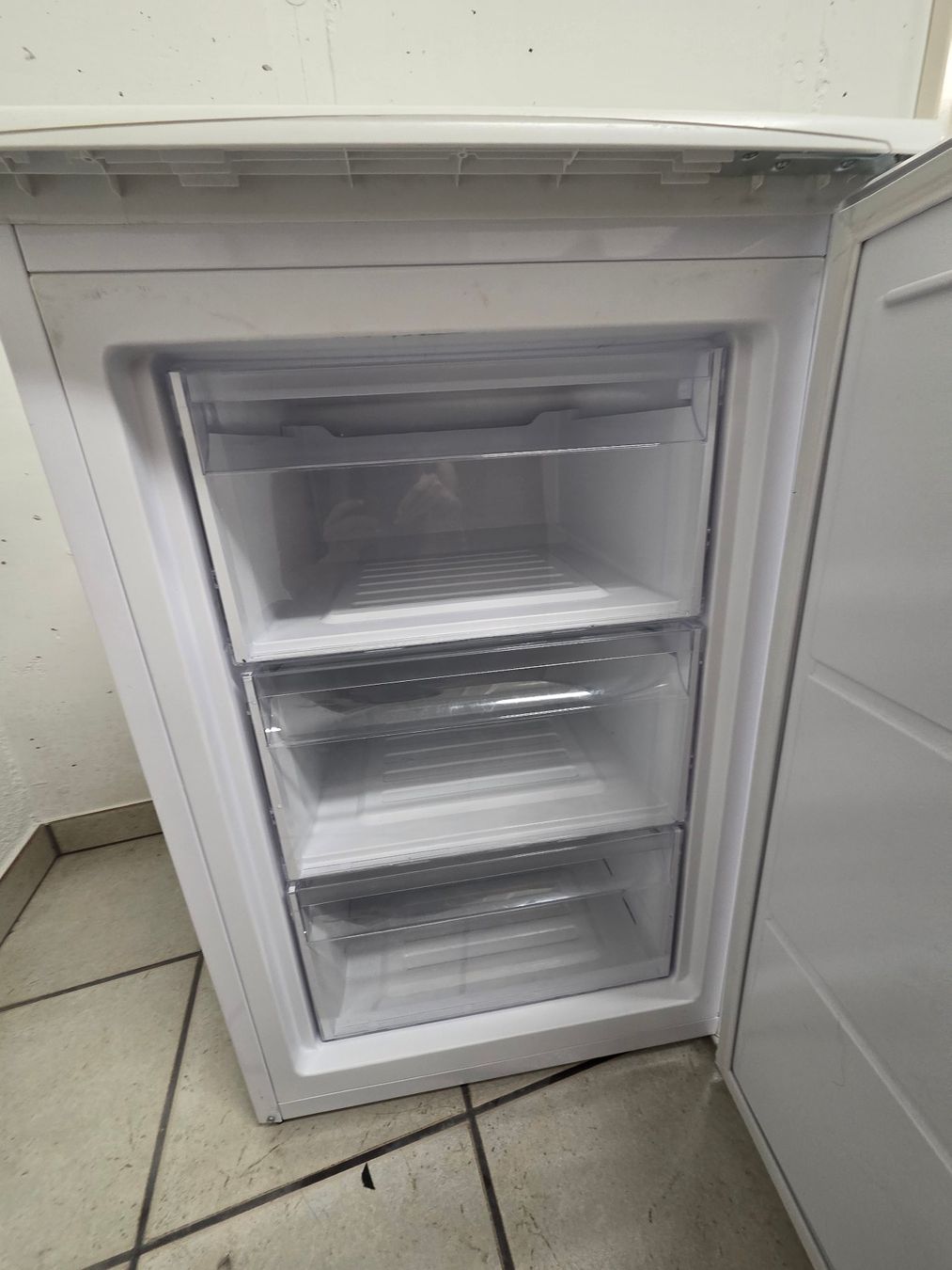 Mio Star Gefrierschrank: Mio Star Tiefkühler – Gebraucht aus Weinfelden von Shana89 1