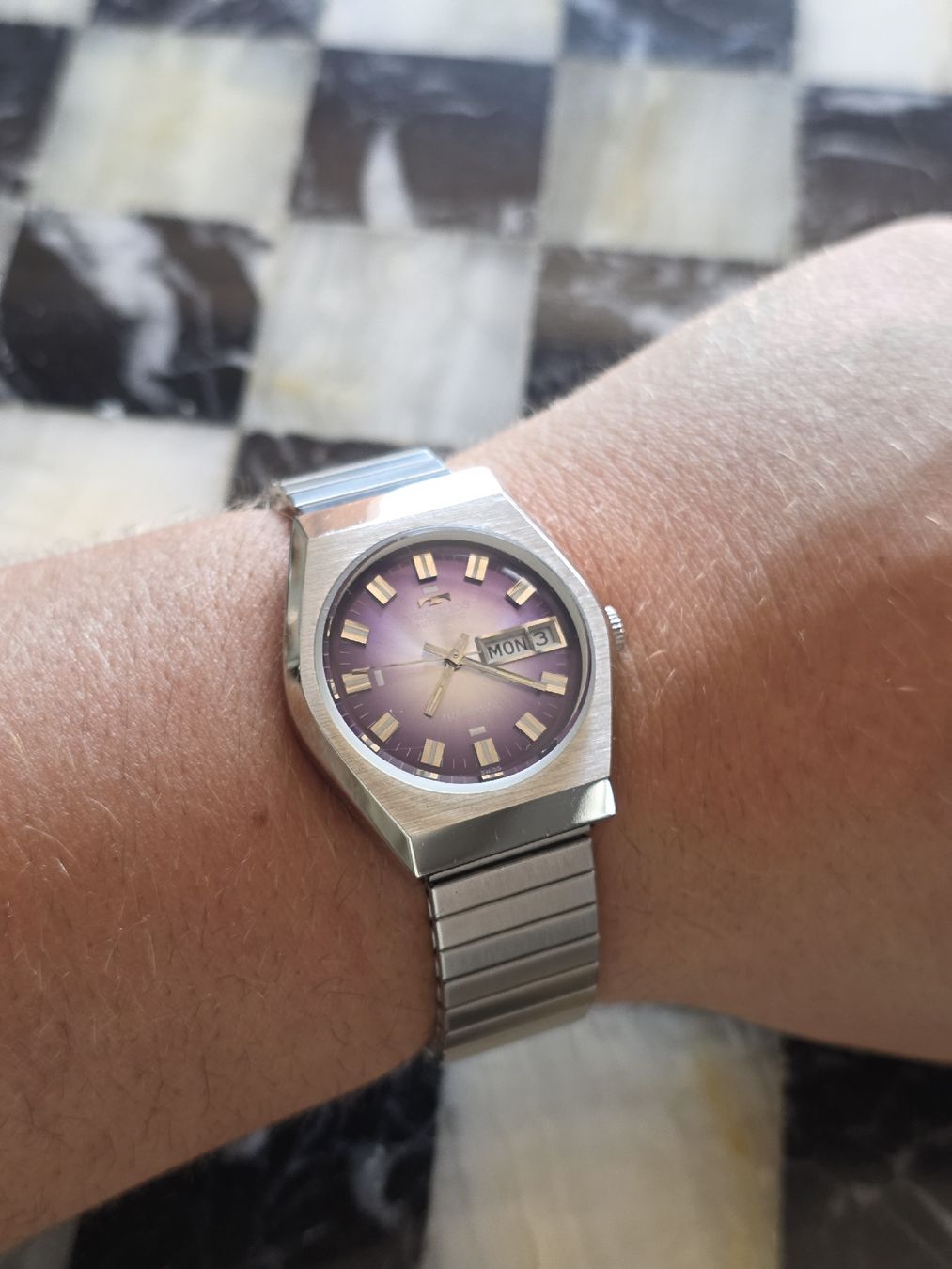 Technos Uhren: Vintage Technos – Gebraucht aus Salmsach von Vinted.by.Y.R 4