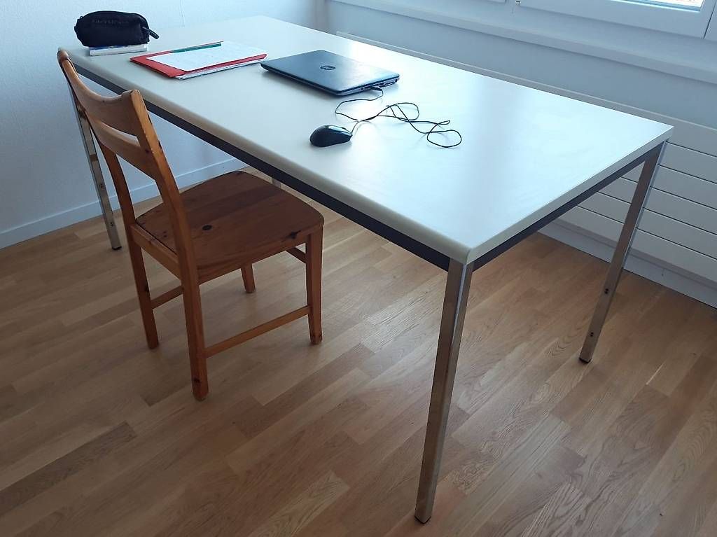 Bureaux: Arbeitstisch // Table de travail // Work Table – D'occasion à Cologny par els_tvj8 1
