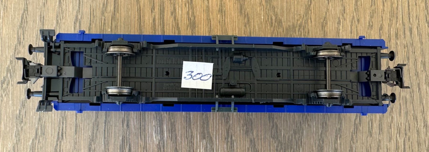 Märklin Modellini di ferrovie: blauer DB-Schiebewand-Güterwagen "Weisser Riese"; fabrikneu – Nuovo (secondo la descrizione) da St. Moritz venduto da Manu7500 5