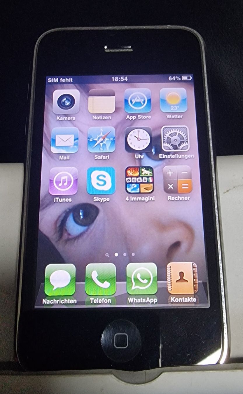 Apple Telefoni cellulari / Smartphones: iPhone 3GS – Difettoso da Uerkheim venduto da Justi.y 1