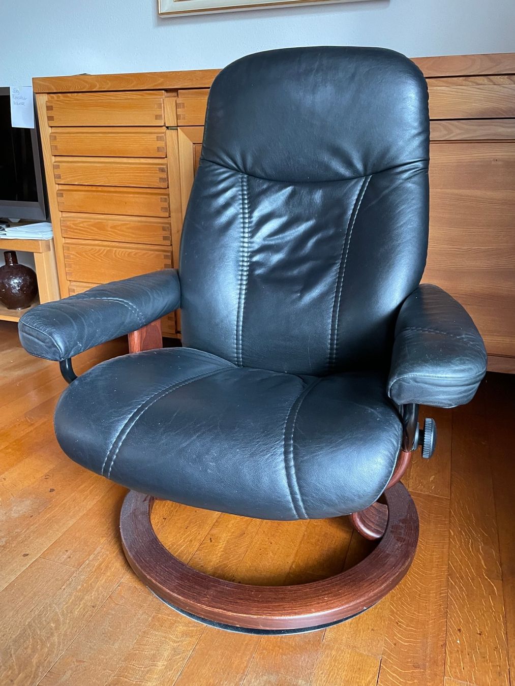 Stressless Poltrone: Stressless Consul Relaxsessel Grösse S mit Hocker – Usato da Rüdlingen venduto da 2010jrga 1