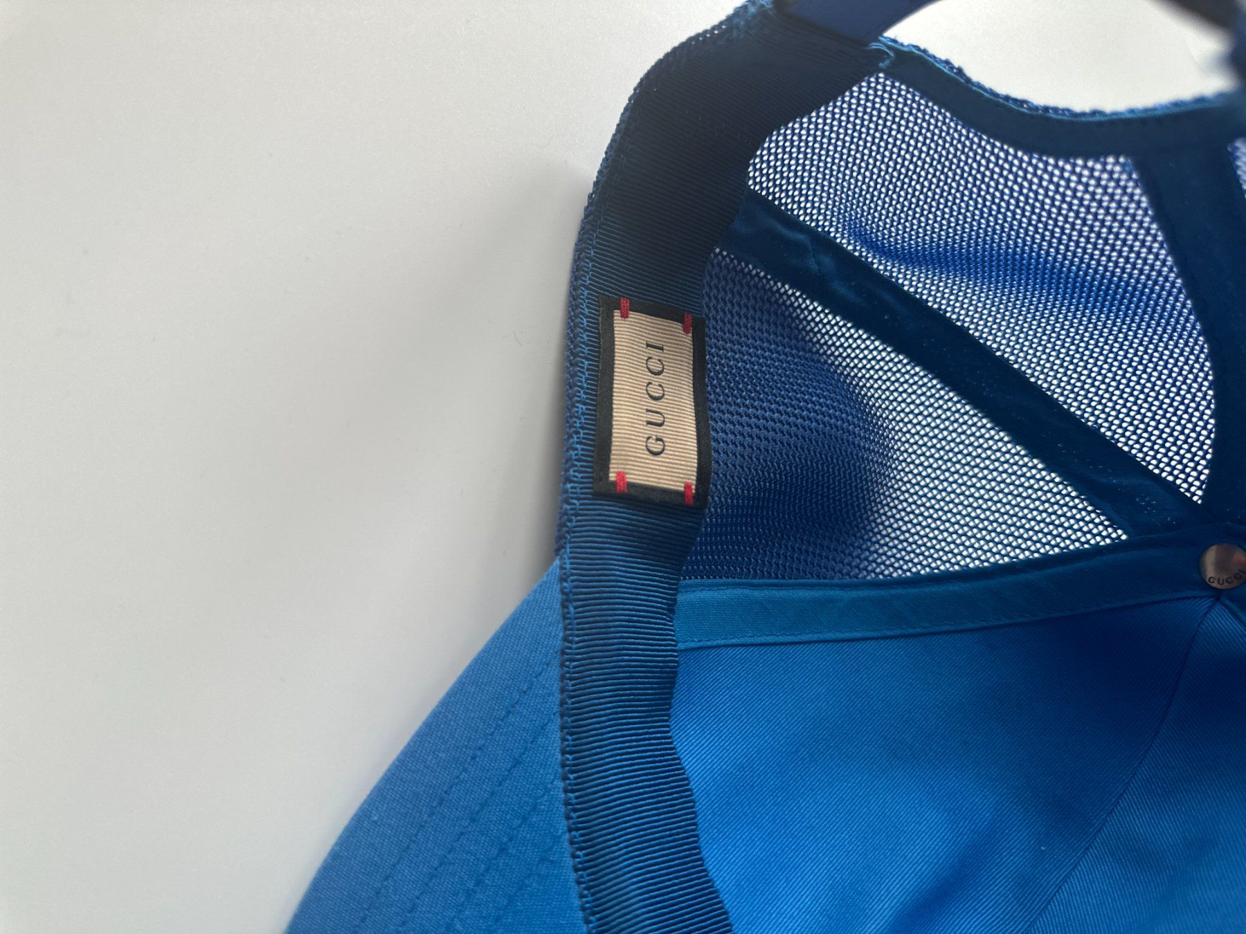 Gucci Hüte, Mützen & Caps: New hat Gucci – Neu und originalverpackt aus Lugano von juledo 2