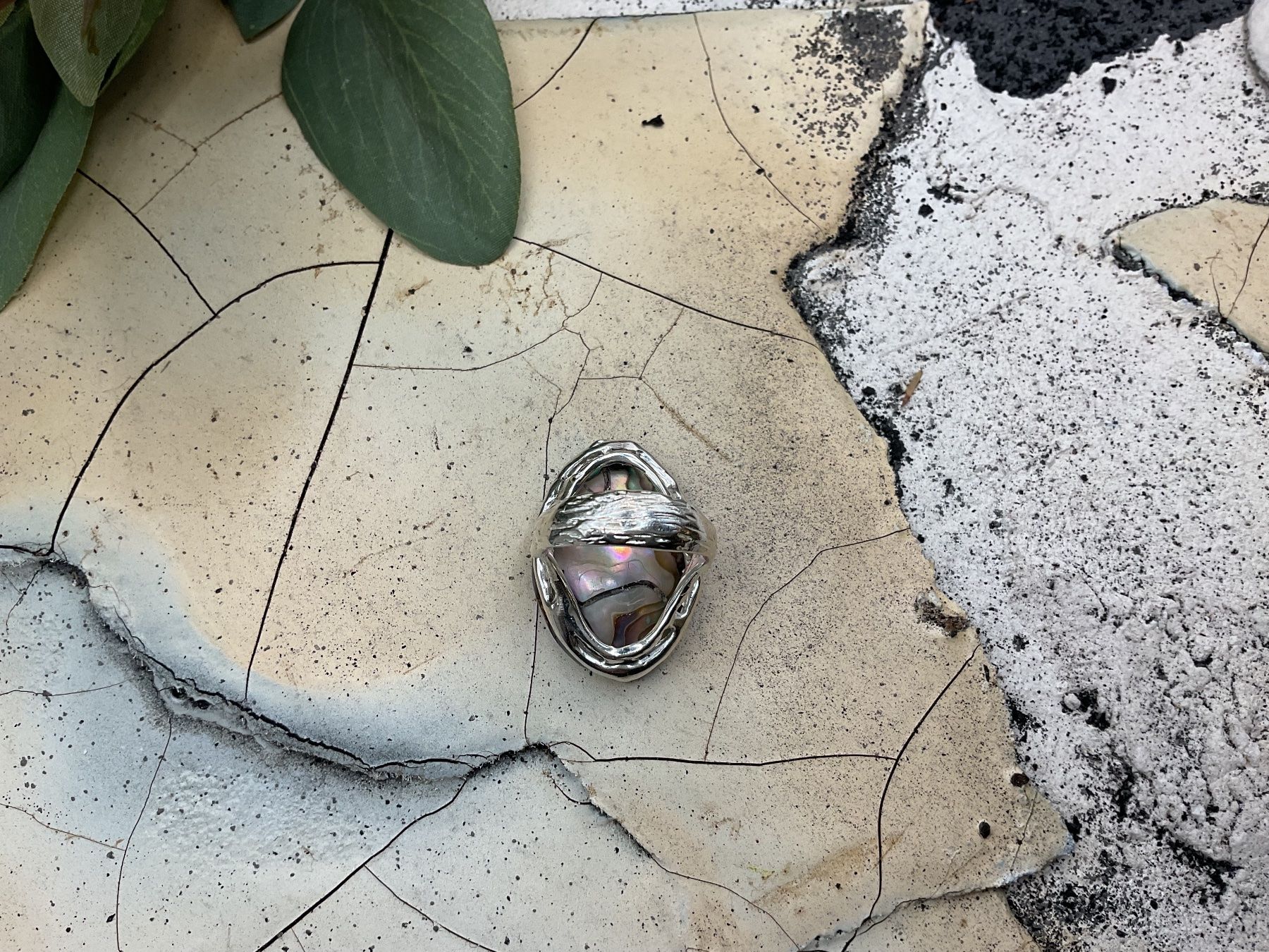 Anelli: Statement Silberring mit Abalonemuschel, Gr. 55.5 – Nuovo (secondo la descrizione) da luzern venduto da Alpendorf1 2