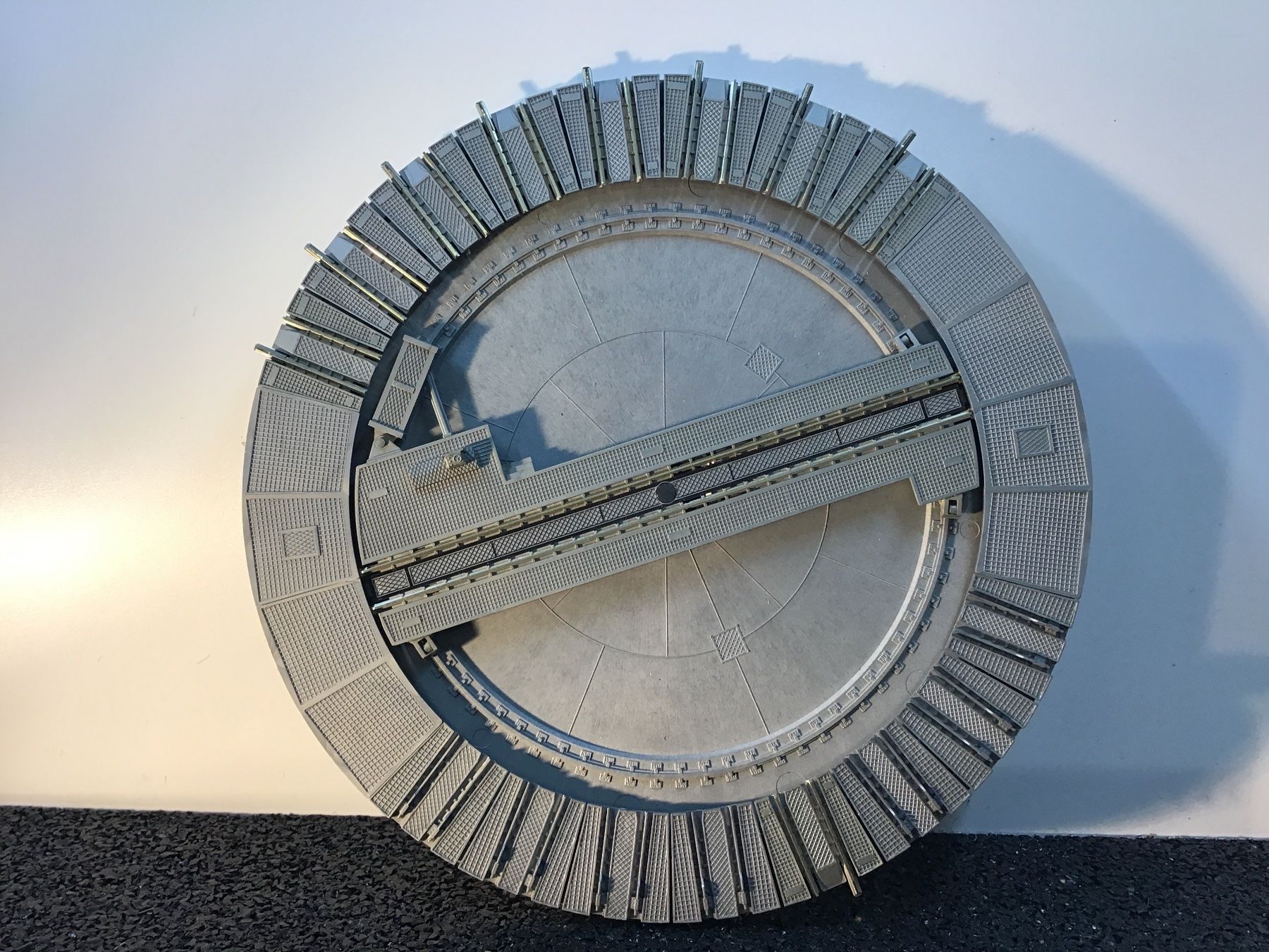 Fleischmann Modellini di ferrovie: FLEISCHMANN 9150 HAND - DREHSCHEIBE SPUR N. – Usato da Männedorf venduto da Modelle-aller-Art