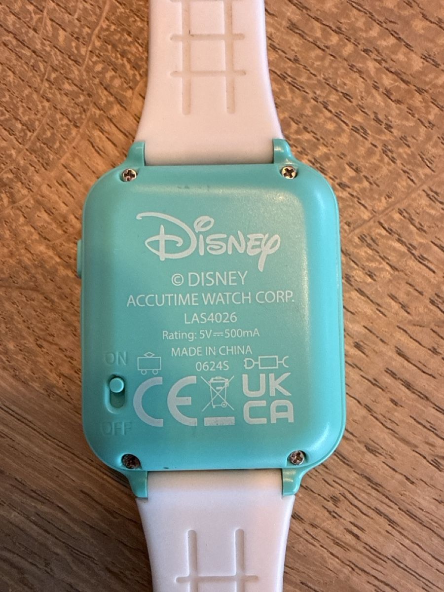 Disney Uhren: Disney Stitch Interaktive Kinderuhr mit Touchscreen weiss – Neu (gemäss Beschreibung) aus Egolzwil von Odihan 2