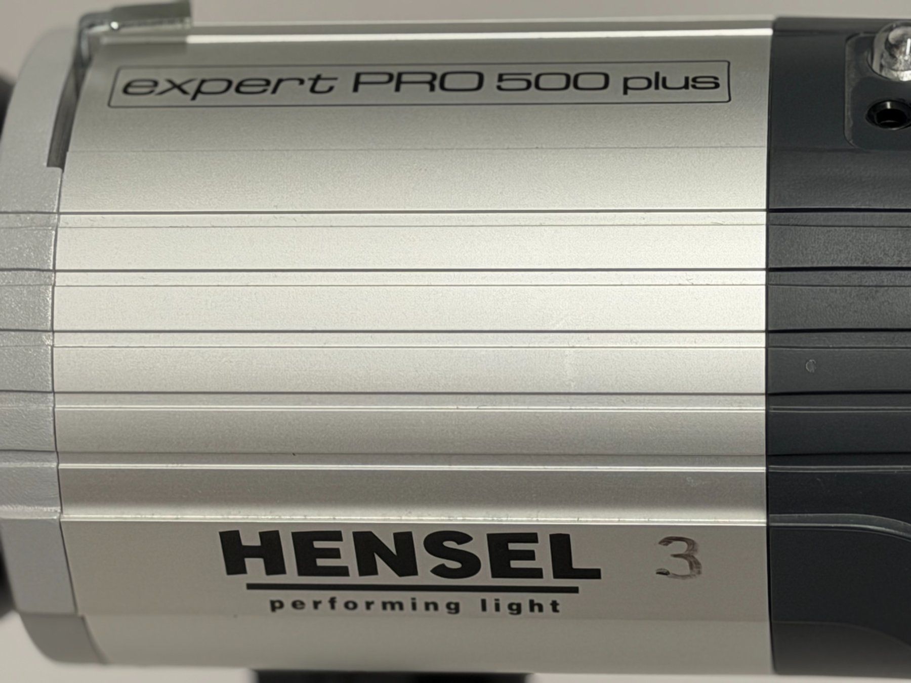 Blitze: Hensel Expert Pro 500 Plus Studioblitz 500 Ws inkl. Stativ – Gebraucht aus Olten von antonio.troia 5