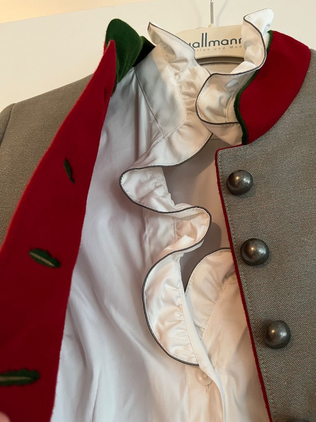 Jacken: Trachtenjacke von Eder Kitzbühel, Gr. 34 – Neu (gemäss Beschreibung) aus Triesen von atos87 5