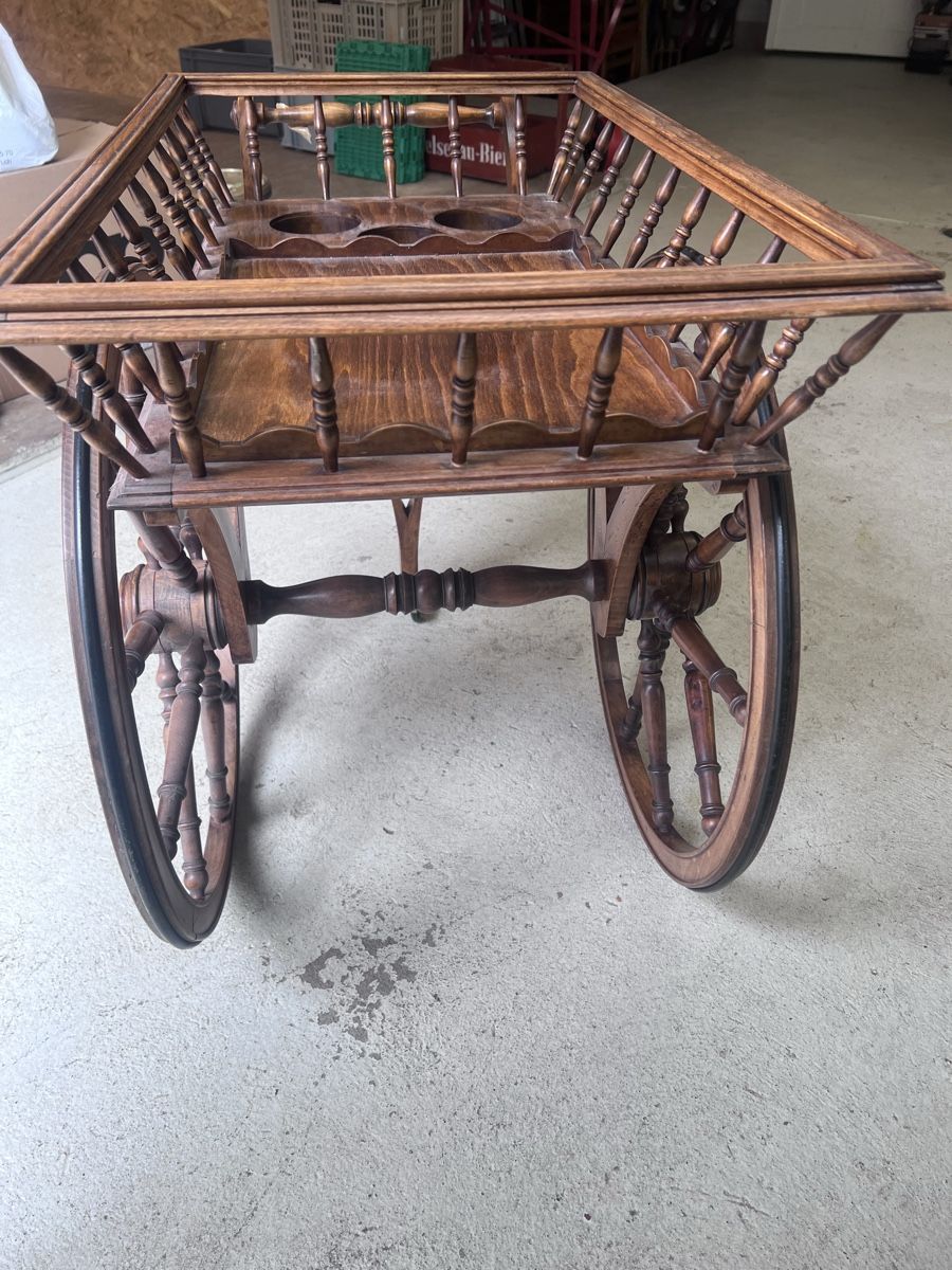 Carrelli di servizio: Servierwagen Holz (8/2) – Usato da Glattfelden venduto da brockischweiz 4