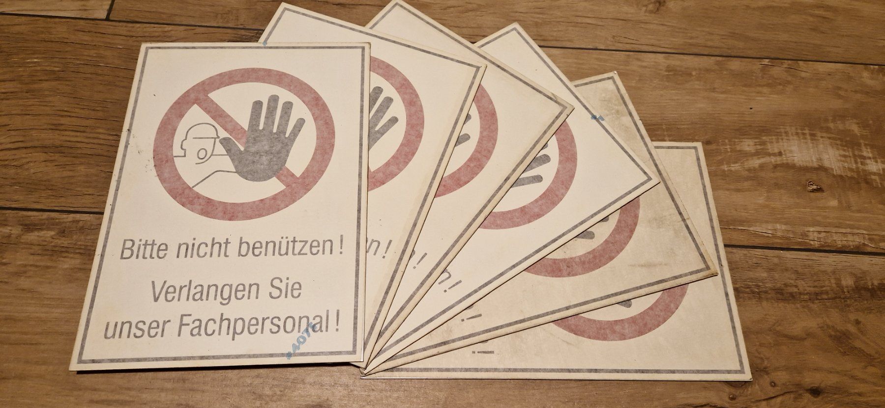Schilder: Verbotsschilder "Bitte nicht benützen!" – Neu (gemäss Beschreibung) aus Buus von Borki07 3