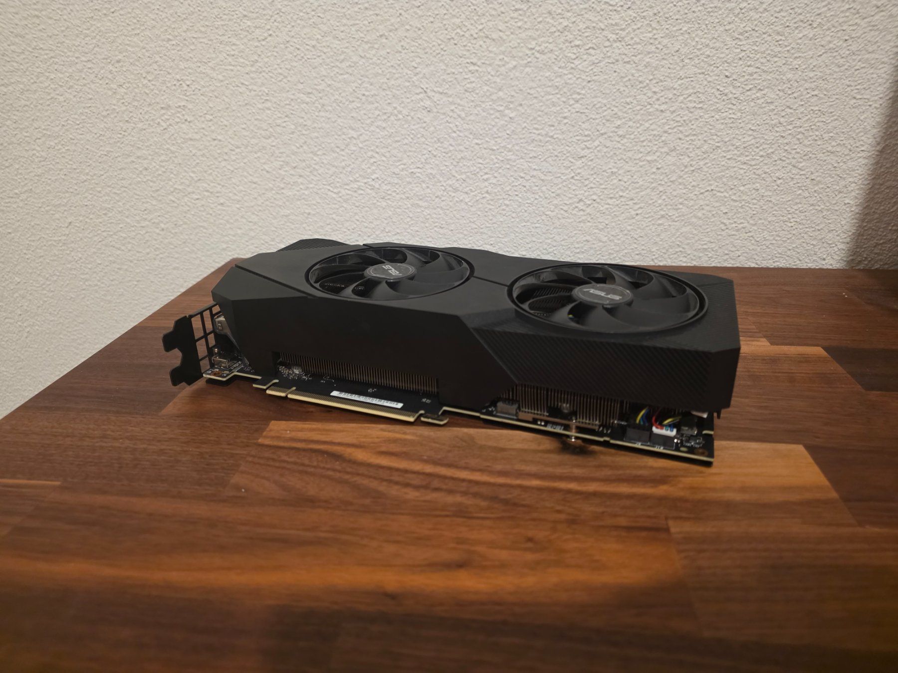 Asus Grafikkarten: ASUS Dual RTX 2080 EVO – Gebraucht aus Döttingen von it_fan_95 1