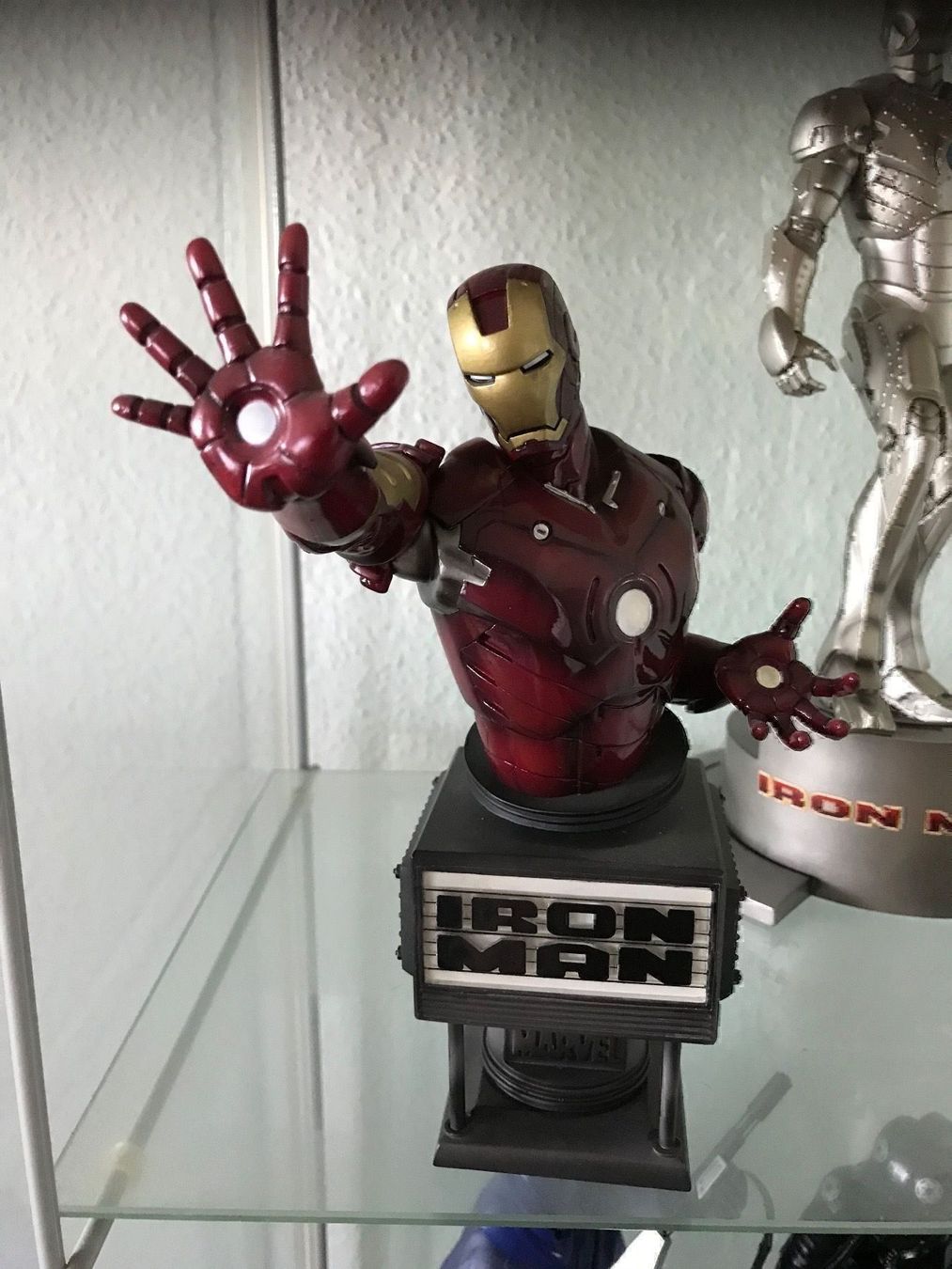 Marvel Statuette: Buste IRON MAN de Kotobukiya – Usato da Le Lignon venduto da Aladdin67 2