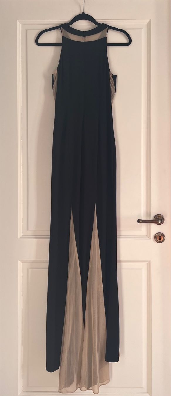 Vestiti: Black Evening Long Dress – Usato da Corsier-sur-Vevey venduto da Kristina.Nova 2
