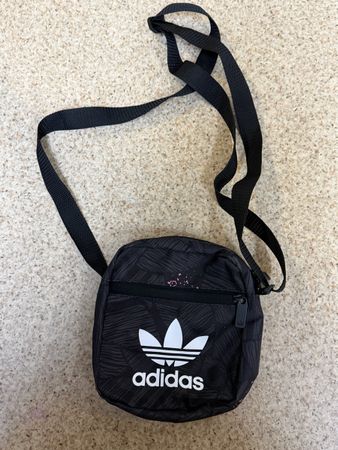 Adidas Umhängetasche