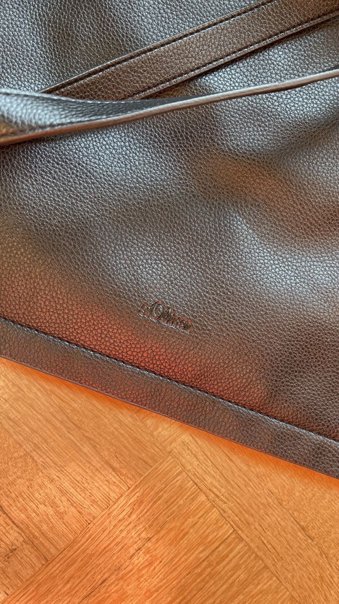 S.Oliver Borse da donna: Schwarze S.Oliver Tasche – Usato da Gebertingen venduto da AP2323 3