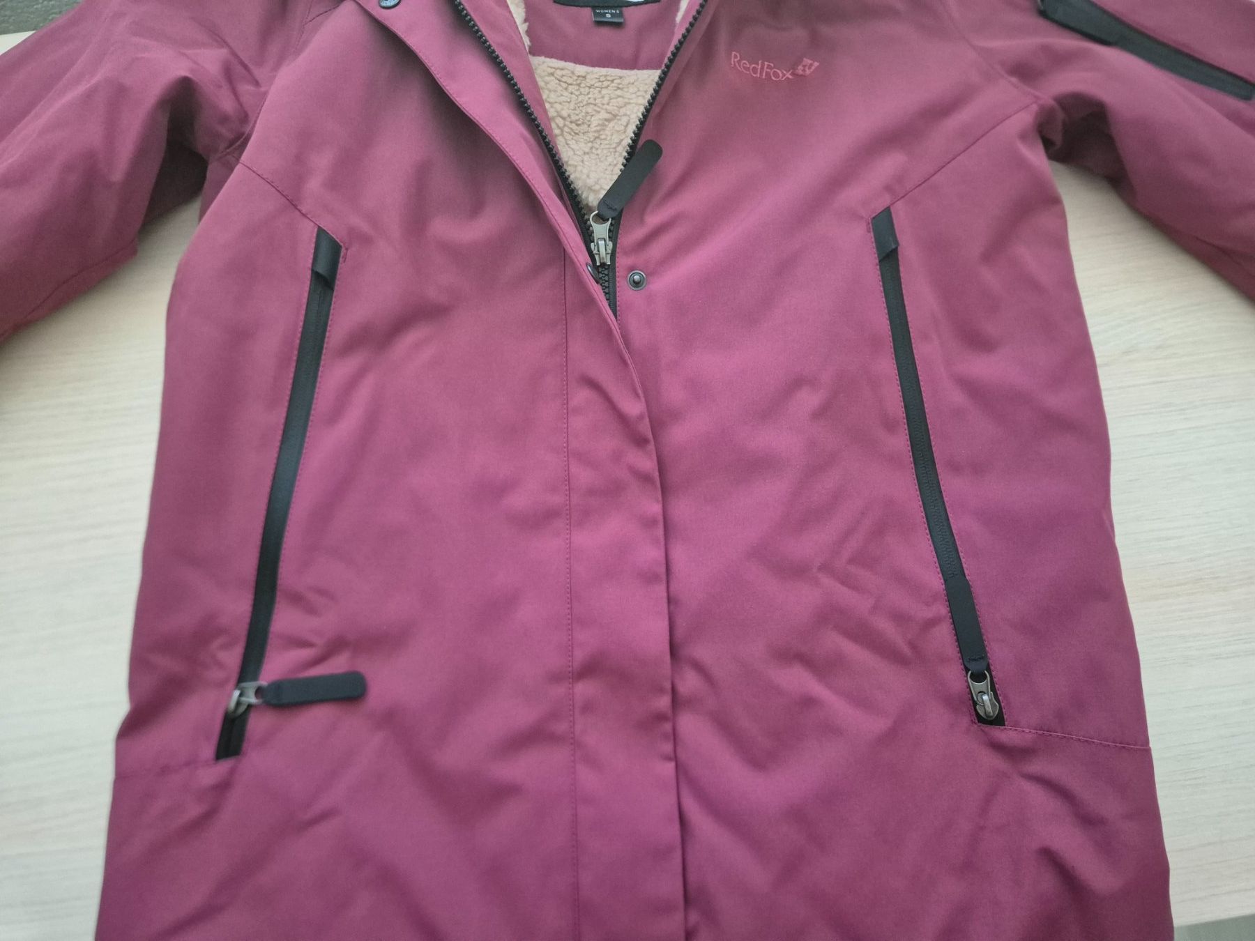 Jacken: Winterjacke RedFox – Neu (gemäss Beschreibung) aus Ruswil von rah_8p5y 2