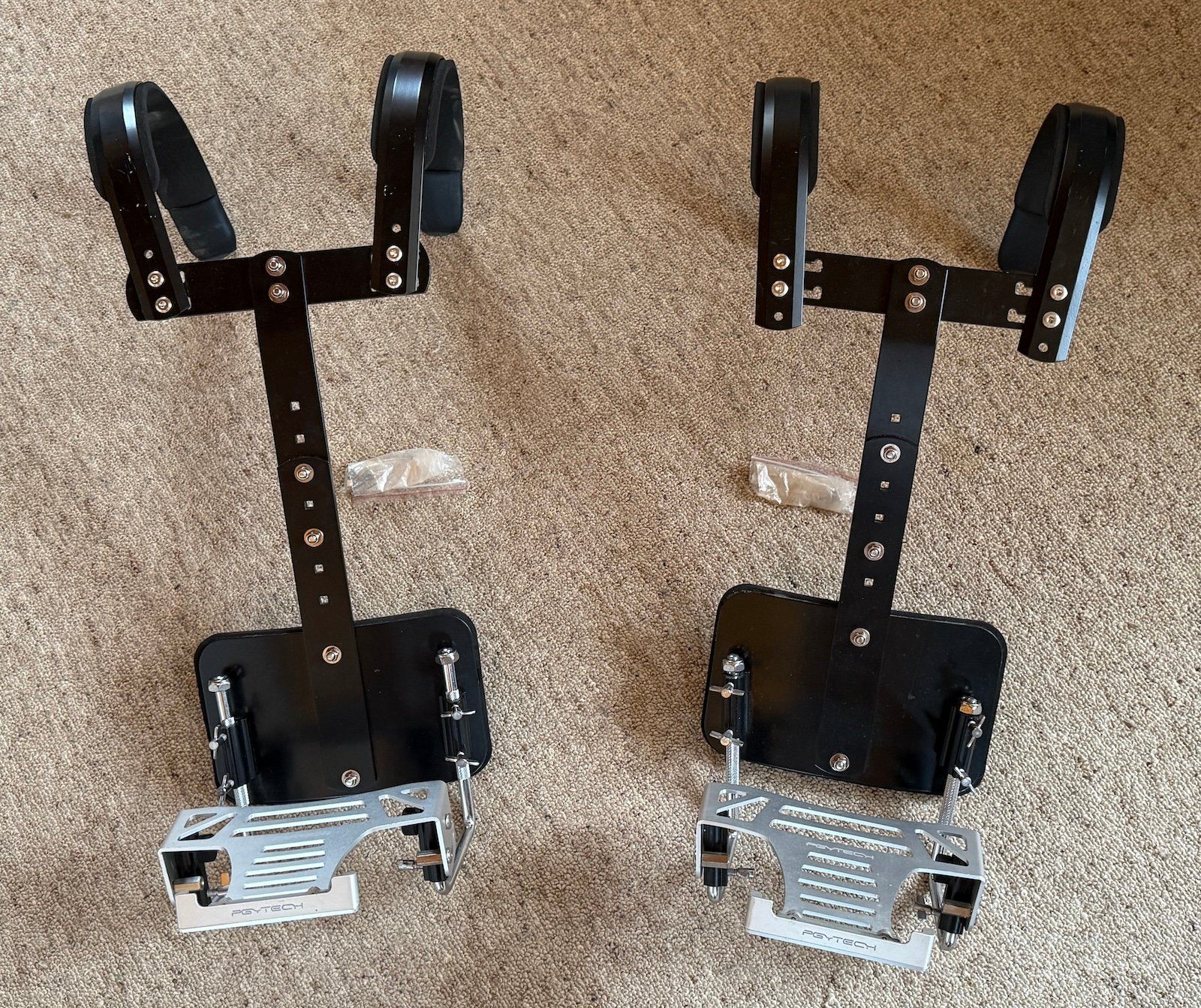 Modellismo RC: Professionelle DJI- & Drohnen Remote-Holder PGYTECH – Usato da St. Margrethen SG venduto da Aroimaak