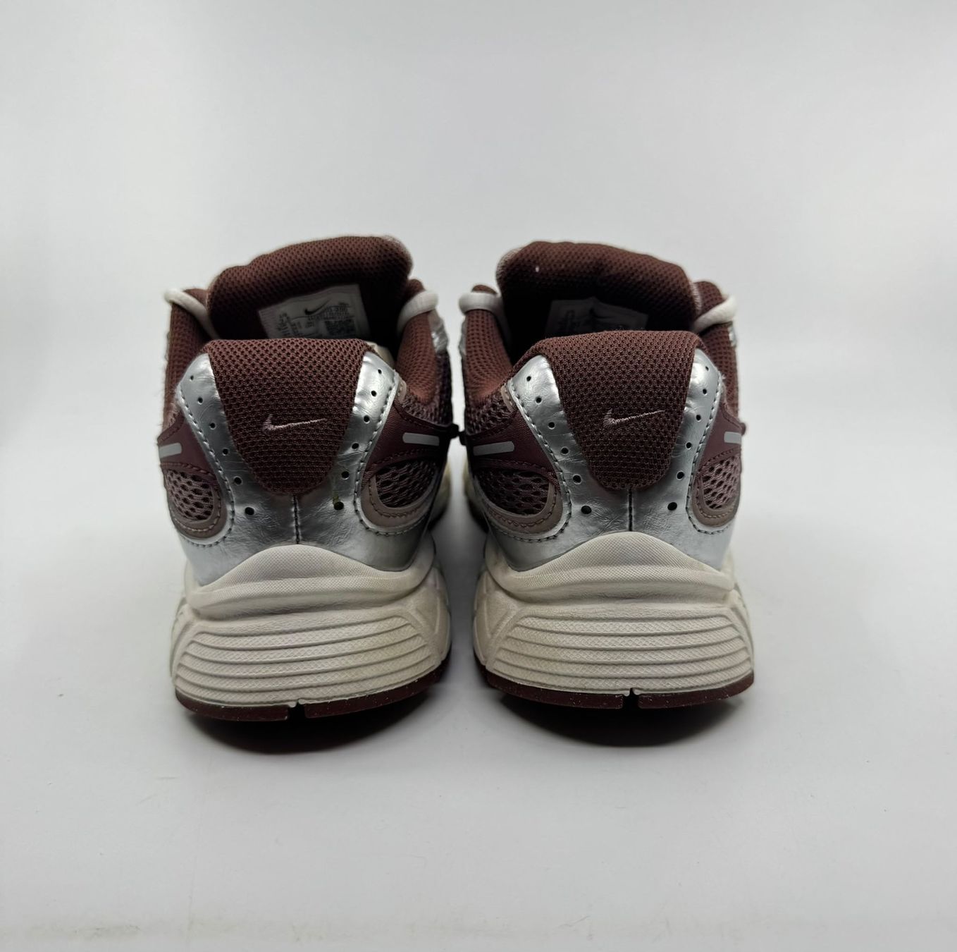 Nike Damenschuhe: Nike V5 RNR Grösse 38.5 – Gebraucht aus Herisau von Seyashop1 3