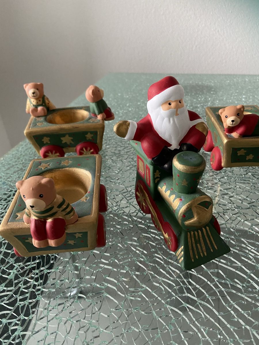 Tutte le decorazioni: Alte Weihnachts Deko Bären und Loki – Usato da Oftringen venduto da andrax 4