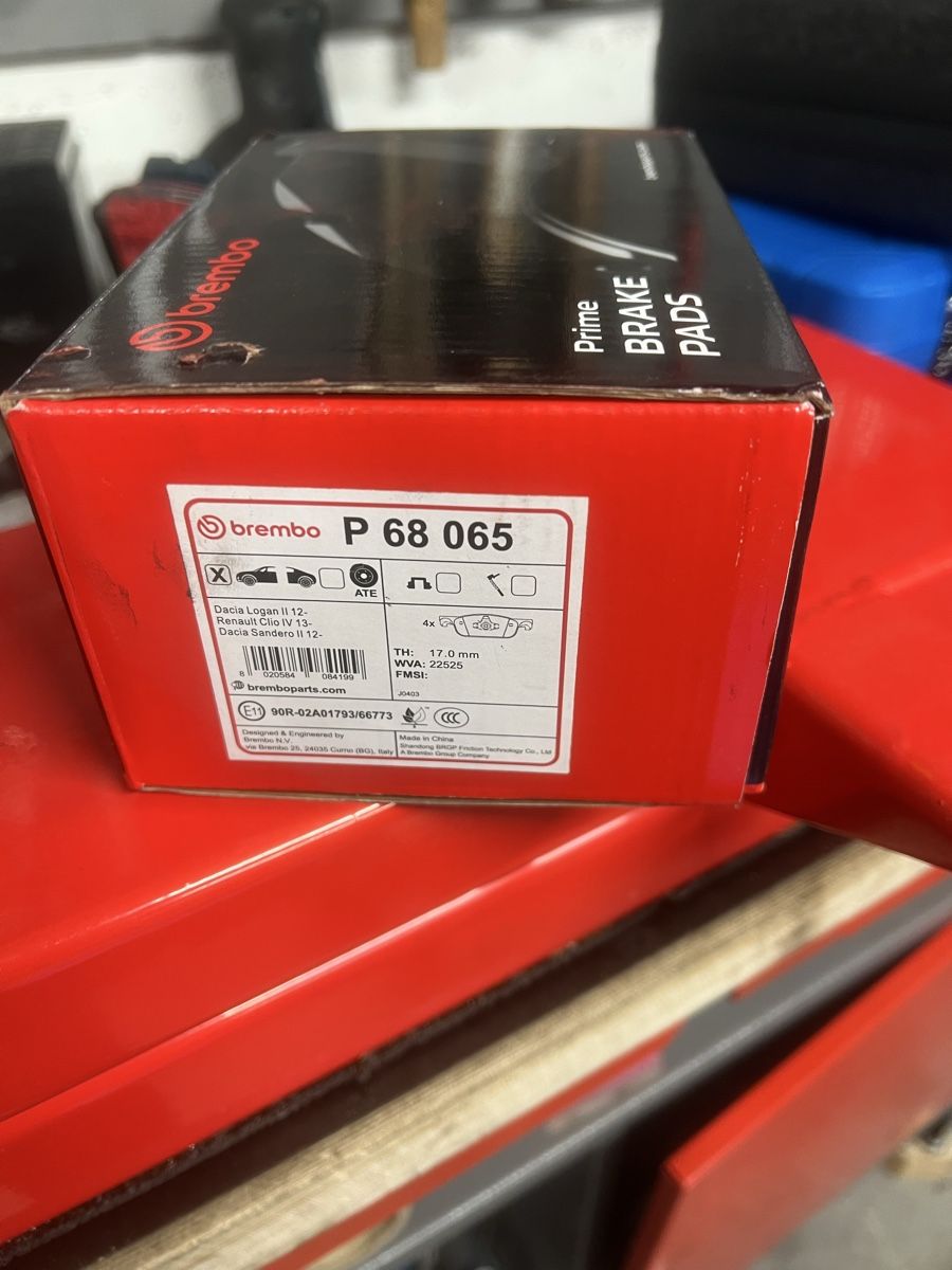 Brembo Tutti pezzi di ricambio auto: Plaquettes brembo 17 mm – Usato da Grand-lancy venduto da RustytoRestore