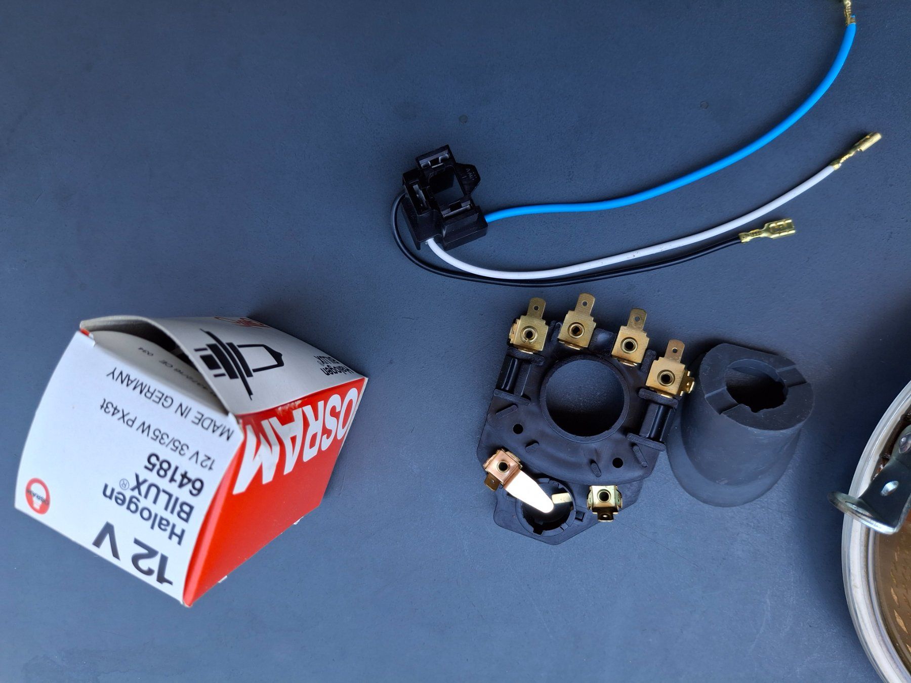 Piaggio Tutti pezzi di ricambio per scooter: PIAGGIO SIEM NOS Scheinwerfer Klarglas - Halogen - PX125 200 – Nuovo e nell'imballaggio originale da Wängi venduto da Toeff85 4