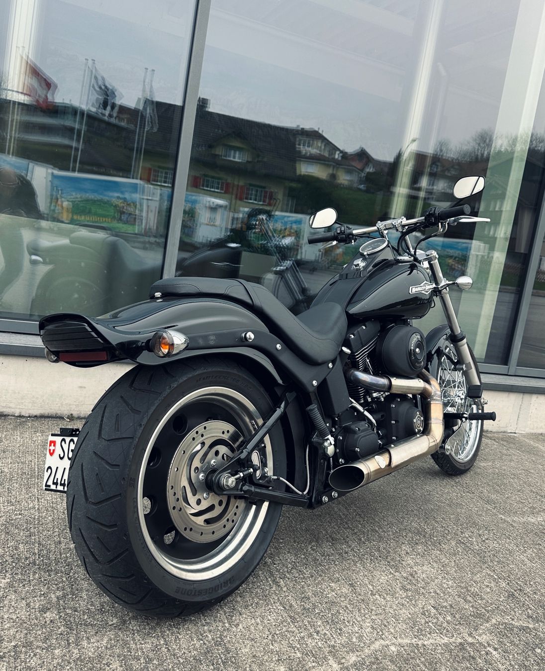 Harley-Davidson Chopper: Harley Davidson FXSTBI Night Train – Usato da St. Gallen venduto da Phantombike.Swiss 2