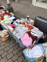 Grosse Kleider-Auswahl für Damen & Top!