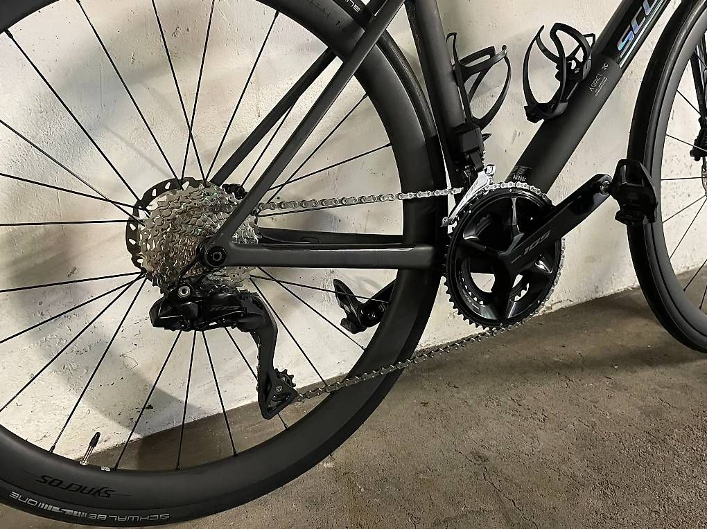 Biciclette: SCOTT Addict RC 30 M | 105 Di2 – Usato da La Tour-de-Peilz venduto da osc_wcw7 3