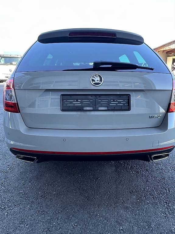 Autos: SKODA Octavia Combi RS – Gebraucht aus Stetten AG von Birdsinger11 2