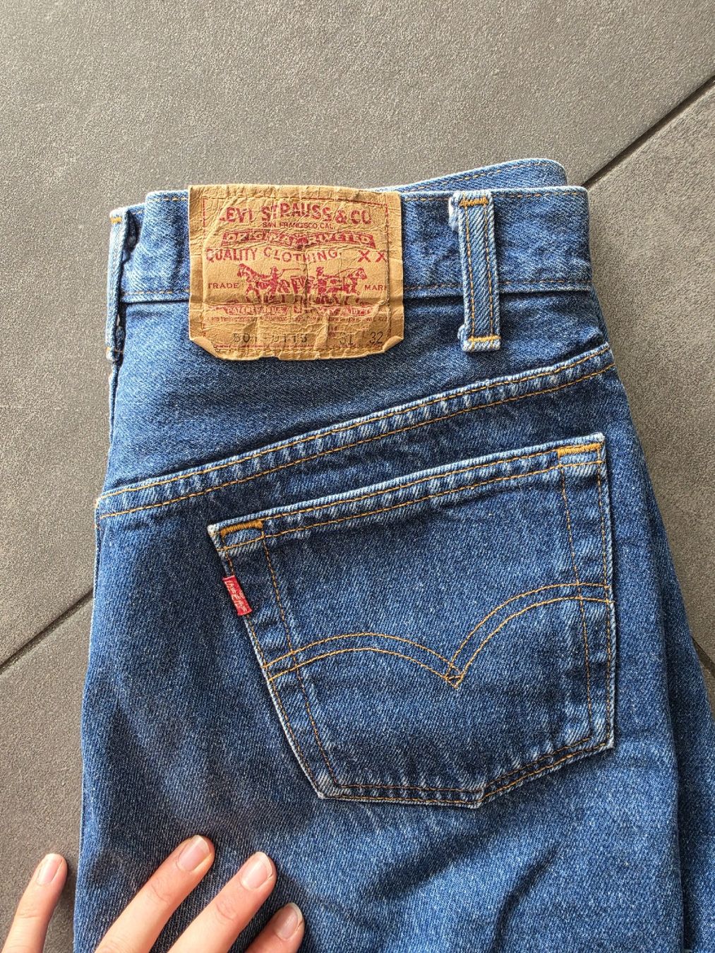 Jeans: Lewis Shorts – D'occasion à Luzern par oli_6x2r 2