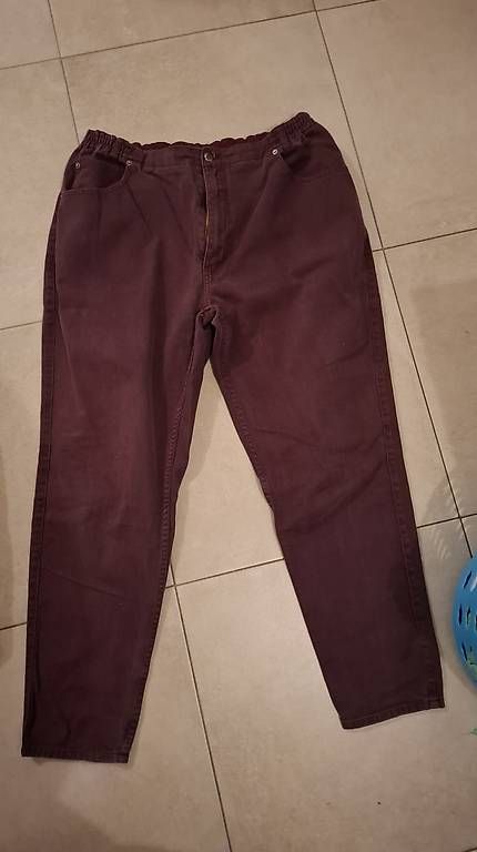 Jeans: Jeans Taille 52 – Usato da Essertes venduto da ast_mk5t 2