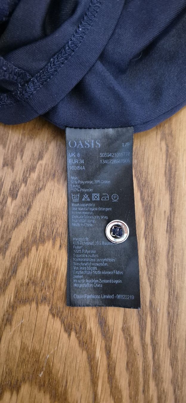 Top: Oasis Bluse (Gr. 34) – Nuovo (secondo la descrizione) da Hettlingen venduto da _.ch_ 3