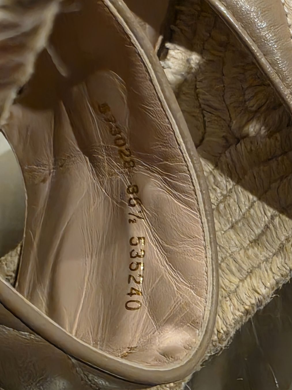 Gucci Damenschuhe: Gucci Pantoletten Leder Grösse 36.5 gebraucht – Gebraucht aus Wolfertswil von Antiko 3