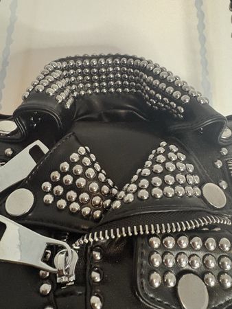 Handtasche Biker-Jacken Optik Nieten schwarz neuwertig
