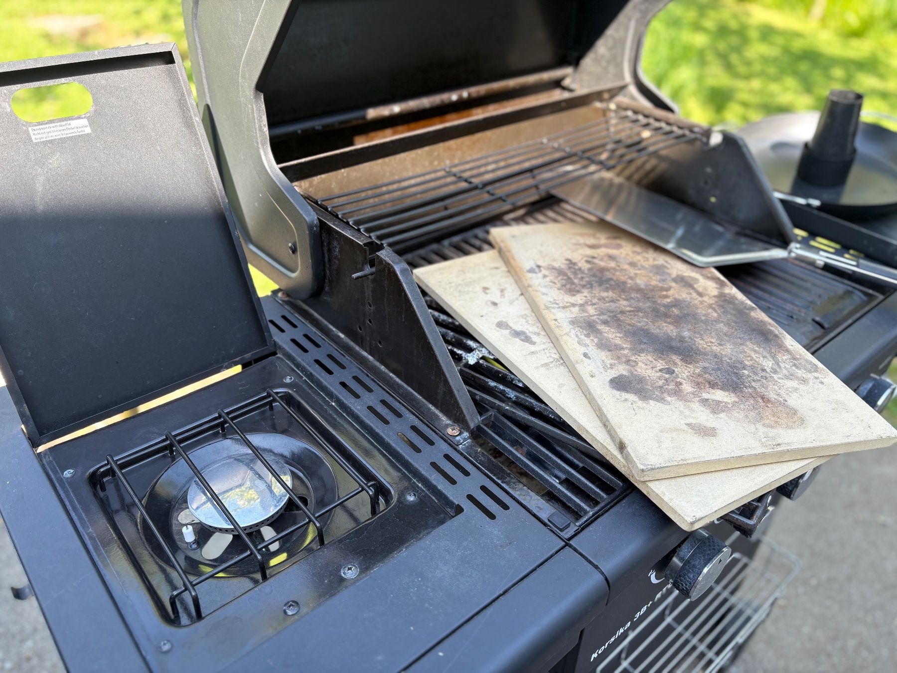 Griglie: Grill à gaz "Sunset BBQ" – Usato da Grangettes-Romont venduto da Xelan 1