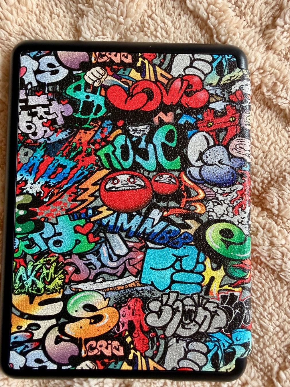 Cover & Protezioni schermo: ***Graffiti-Schutzhülle für Kindle e-Reader*** – Nuovo e nell'imballaggio originale da Fehraltorf venduto da nfromherz 1