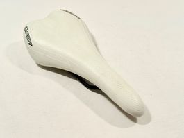 SCOTT Leather Saddle Sattel WEISS 293 Gramm / 2606