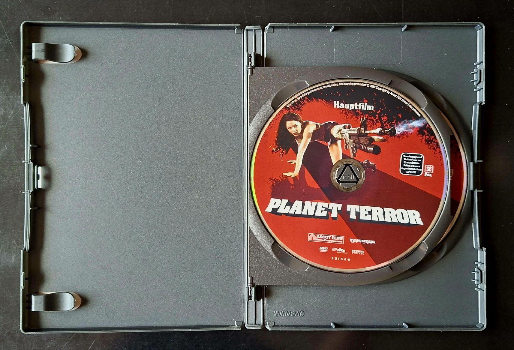 Tutti i DVDs: PLANET TERROR, 2-Disc Limited Collector's Edition – Usato da Liestal venduto da Abimos 2