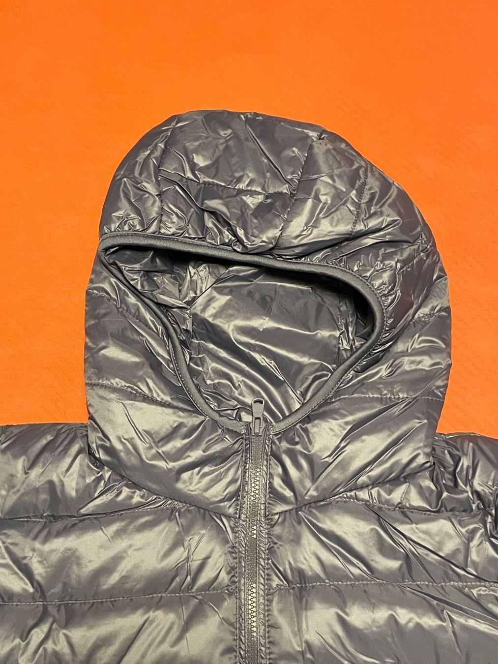 Jacken: Leichte (Daunen)jacke mit Kapuze, Grösse S – Neu (gemäss Beschreibung) aus Rafz von stg101 3