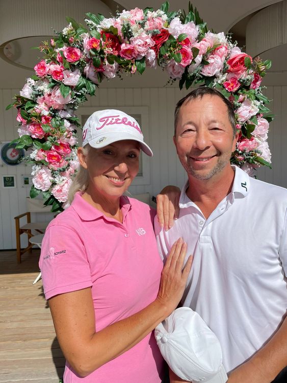Eine Partie Golf mit DJ BoBo 4