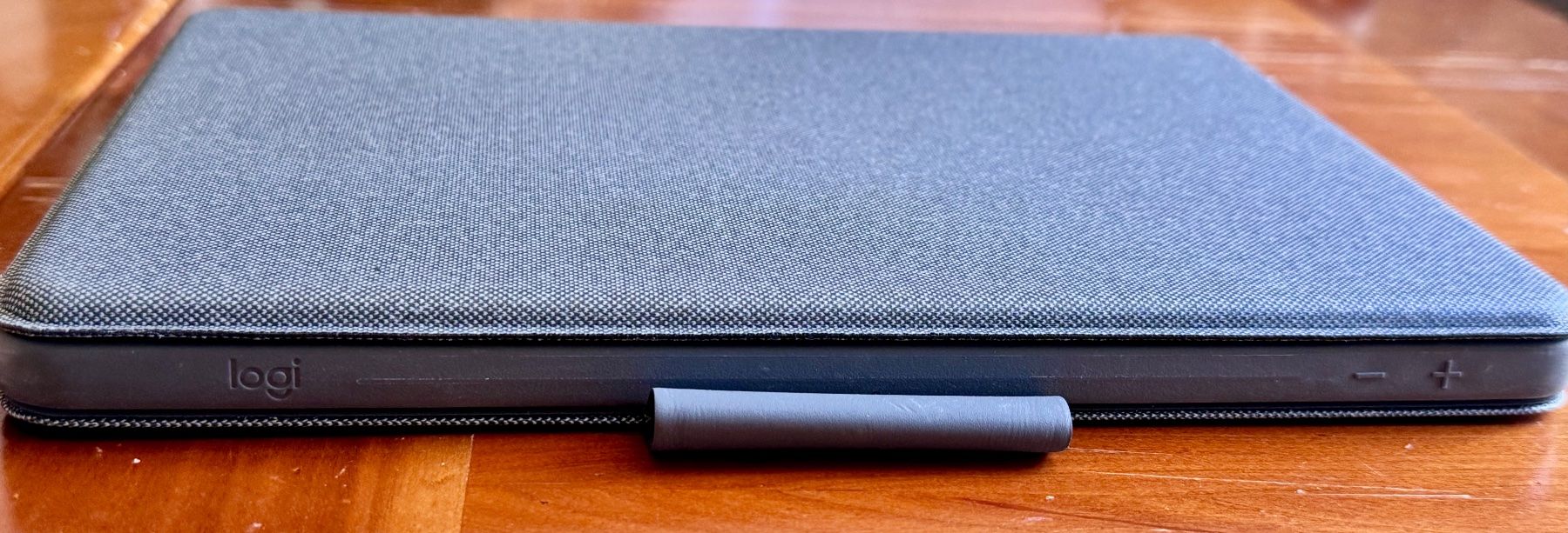 Logitech Tastaturen: Logitech Combo Touch + Crayon Bundle – iPad 7./8./9. Generat – Gebraucht aus Luzern von roe_5wgj 7