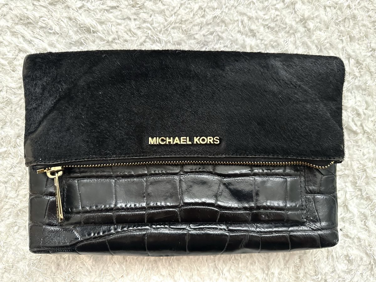 Michael Kors Taschen für Damen: Original Michael Kors Clutch – Gebraucht aus Stans von mis_2ddw
